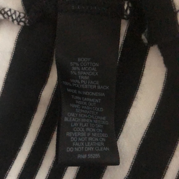 Black and white striped XS Express top - Picture 3 of 4